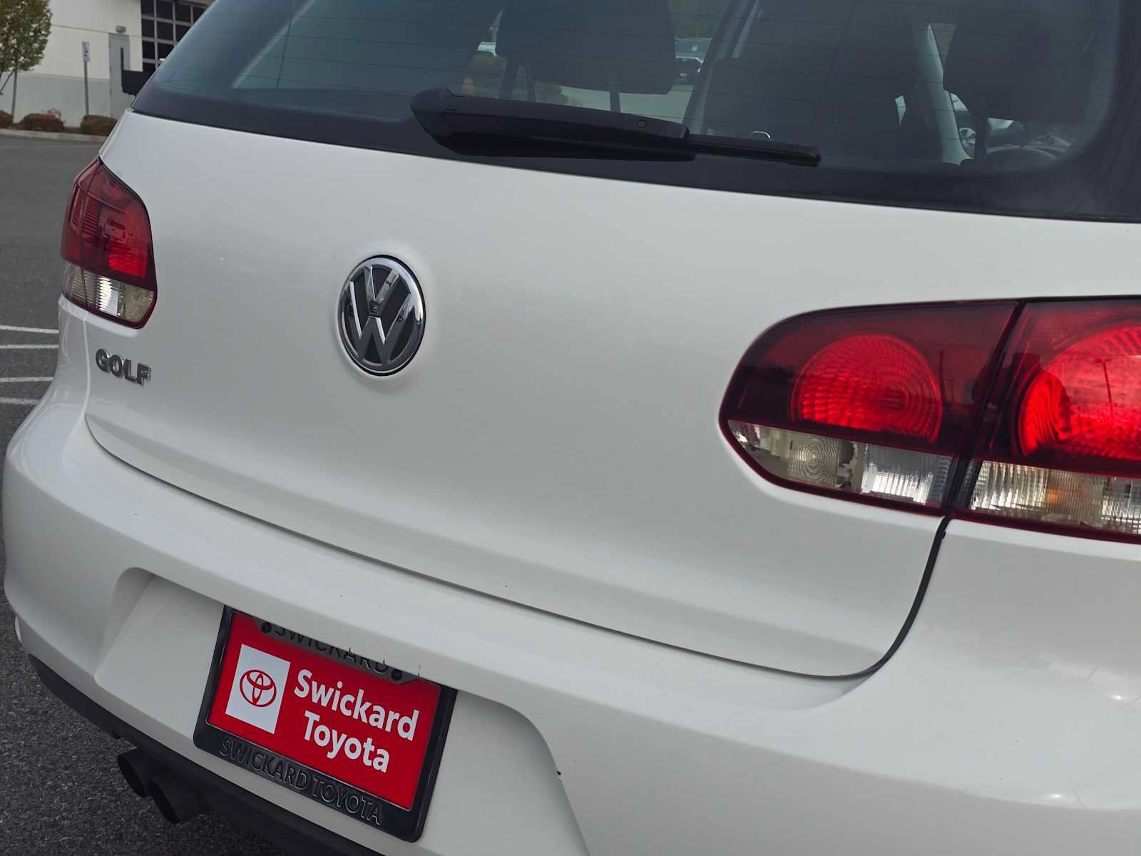 Used 2012 Volkswagen Golf 4-Door FWD image 13