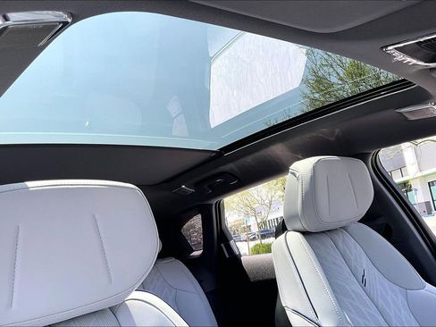 New 2026 Cadillac Optiq V AWD/4WD image 33