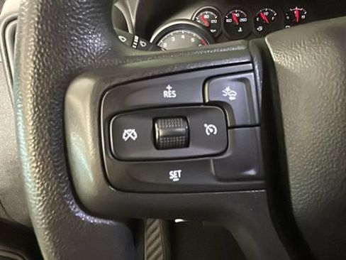Used 2022 Chevrolet Silverado 1500 Custom AWD/4WD image 15