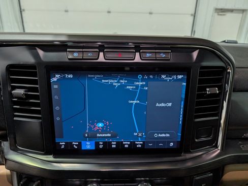 Used 2024 Ford F250 Lariat w/ Chrome Package image 22