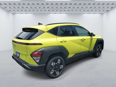 Used 2024 Hyundai Kona SEL w/ Convenience Package image 4