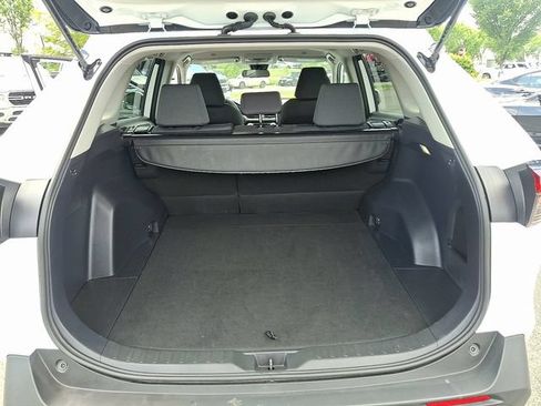 Used 2025 Toyota RAV4 XLE AWD/4WD image 27