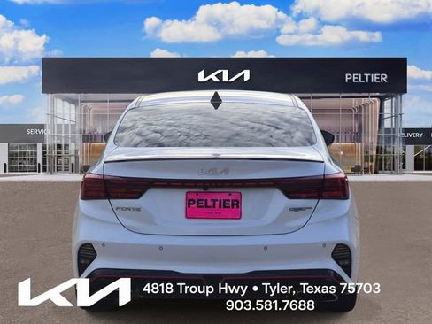 Used 2023 Kia Forte GT w/ GT2 Package FWD image 5