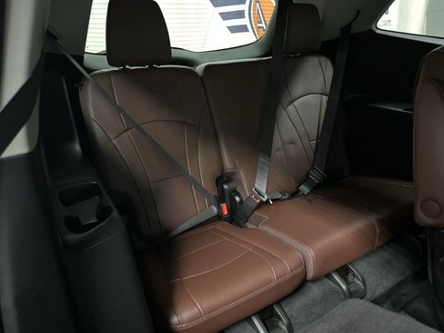 Used 2021 Buick Enclave Avenir w/ Avenir Technology Package image 39