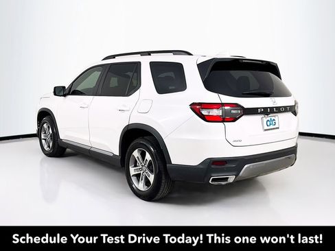 Used 2026 Honda Pilot EX-L image 6