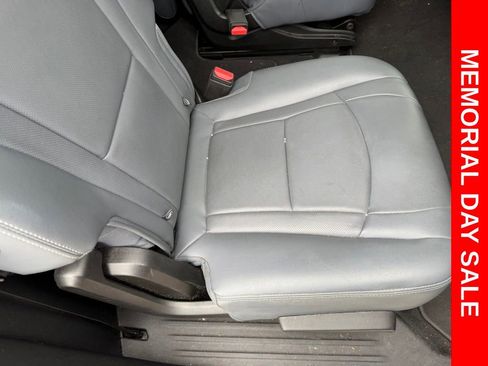 Used 2020 Buick Enclave Essence FWD image 20