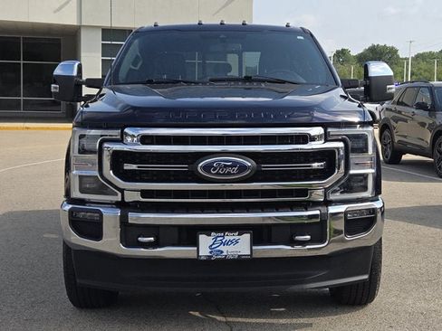 Used 2022 Ford F250 Lariat w/ Lariat Ultimate Package AWD/4WD image 2