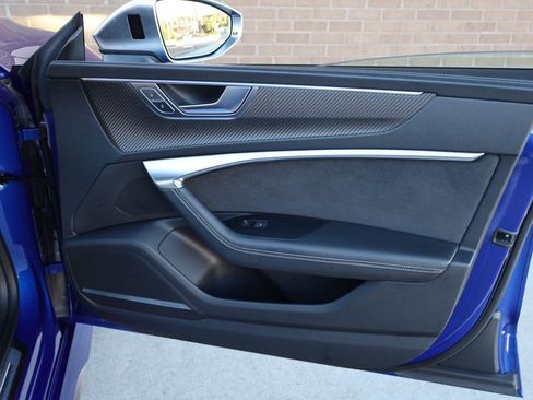 Used 2022 Audi RS 7 Sportback w/ RS 7 Executive Package image 25