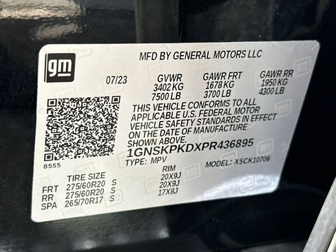Used 2023 Chevrolet Tahoe Z71 w/ Z71 Off-Road Package AWD/4WD image 43