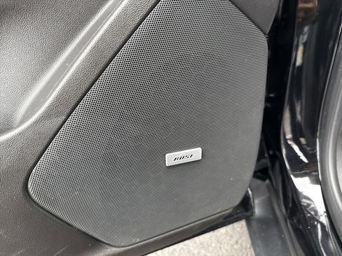 Used 2023 Cadillac XT5 Premium Luxury image 11