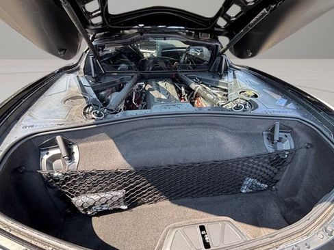 Used 2025 Chevrolet Corvette Stingray w/ Z51 Performance Package image 21