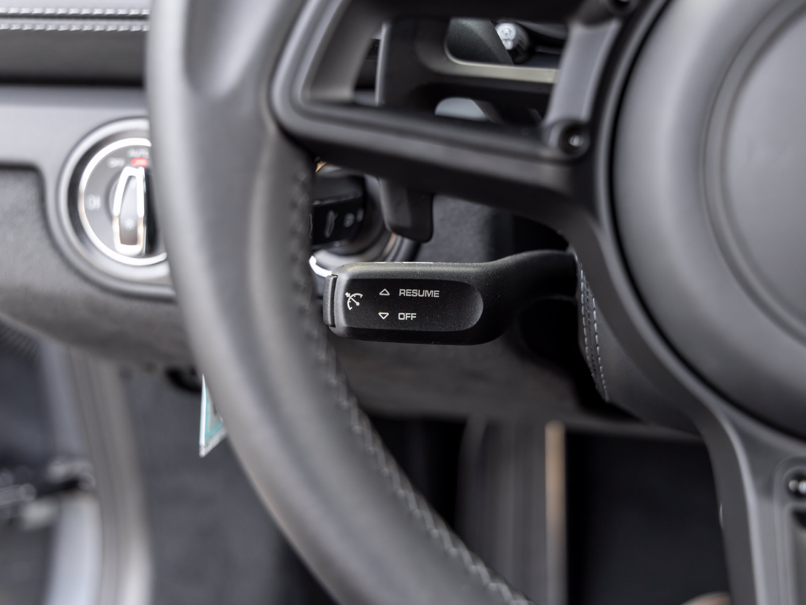 Certified 2025 Porsche 718 Boxster Spyder RS RWD image 46