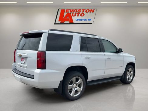 Used 2017 Chevrolet Tahoe LT w/ Luxury Package AWD/4WD image 5