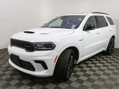 Used 2025 Dodge Durango R/T w/ Blacktop Package AWD/4WD image 5
