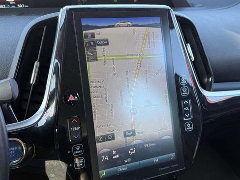 Used 2021 Toyota Prius Prime XLE image 17