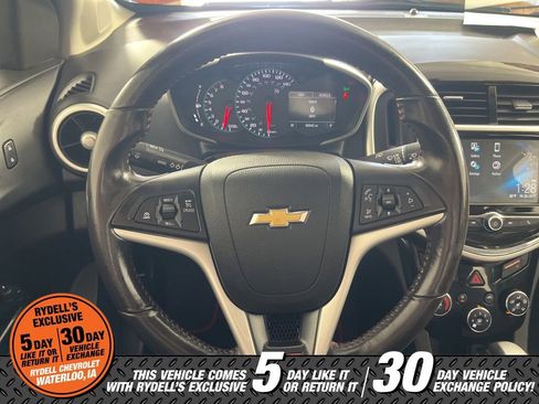 Used 2017 Chevrolet Sonic LT w/ Convenience Package FWD image 15