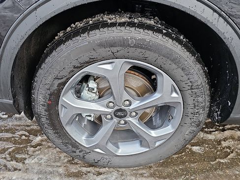 Used 2025 Ford Escape ST-Line image 8