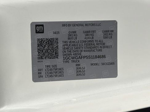 New 2025 Chevrolet Express 2500 w/ Driver Convenience Package RWD image 30