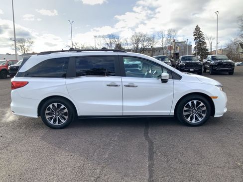 Used 2024 Honda Odyssey EX-L image 8