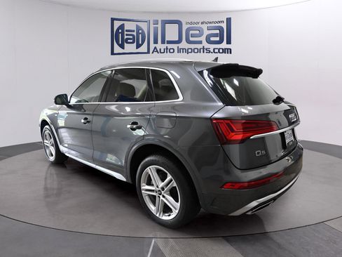Used 2023 Audi Q5 e Premium Plus AWD/4WD image 3
