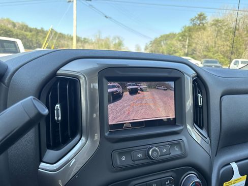 New 2026 Chevrolet Silverado 1500 W/T image 17