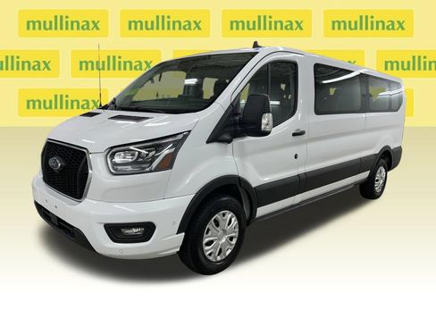 Used 2023 Ford Transit 350 XLT RWD image 15
