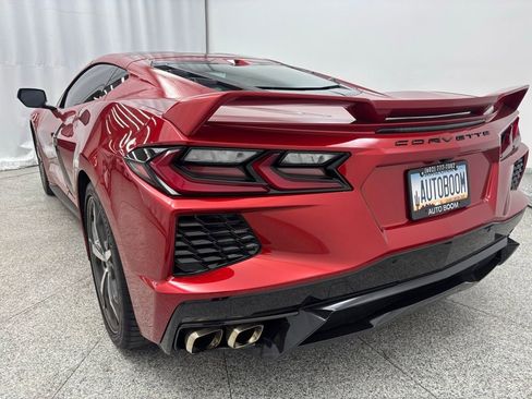 Used 2021 Chevrolet Corvette Stingray w/ Z51 Performance Package image 40