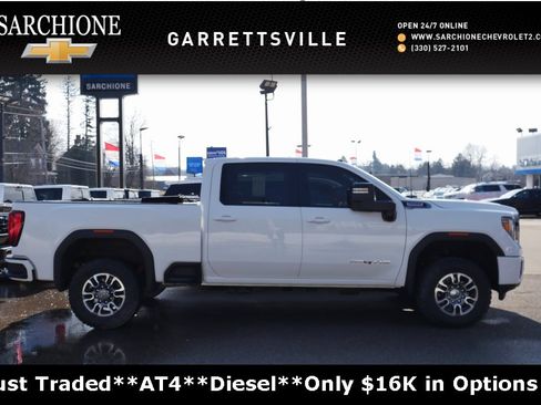 Used 2022 GMC Sierra 2500 AT4 w/ AT4 Preferred Package image 1