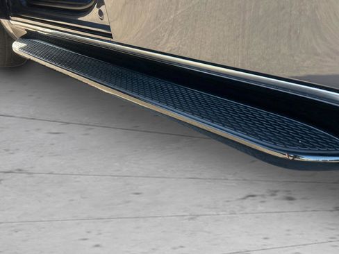 Used 2022 Jeep Wagoneer Series I image 33