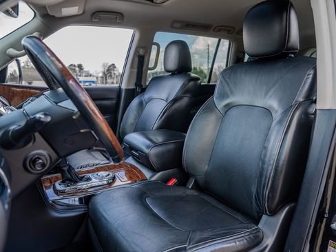 Used 2019 INFINITI QX80 Luxe image 26