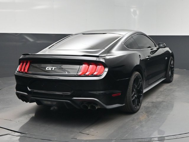Used 2018 Ford Mustang GT RWD image 28