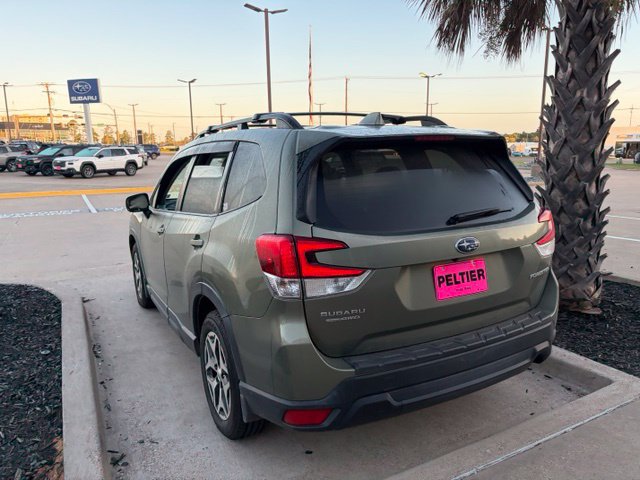 Used 2019 Subaru Forester Premium AWD/4WD image 14
