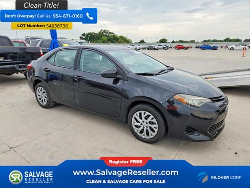 Used 2018 Toyota Corolla LE FWD image 5