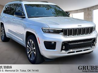 Used 2022 Jeep Grand Cherokee L Overland AWD/4WD video 1