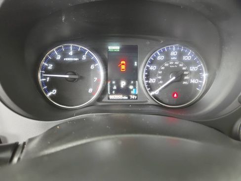 Used 2015 Mitsubishi Outlander GT AWD/4WD image 26