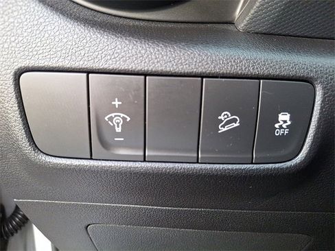 Used 2022 Hyundai Kona SEL w/ Convenience Package image 25