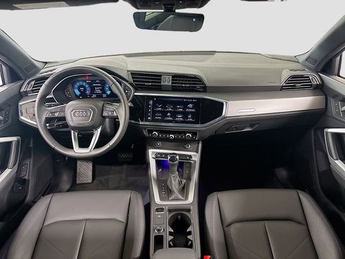 Used 2025 Audi Q3 2.0T Premium Plus image 9