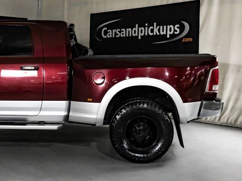 Used 2018 RAM 3500 Laramie image 14