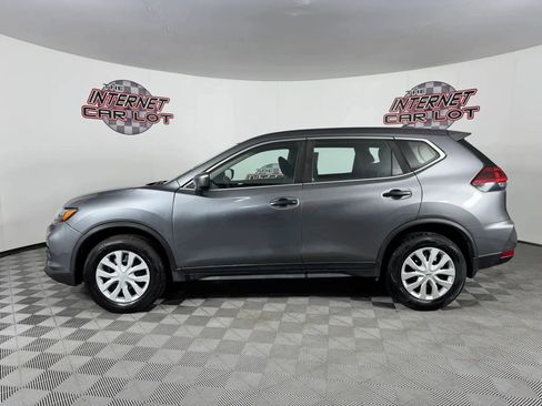 Used 2020 Nissan Rogue S image 4