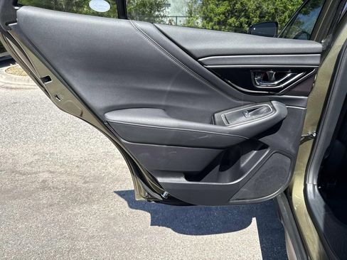 Used 2025 Subaru Outback Limited w/ Tech Package 3 AWD/4WD image 13