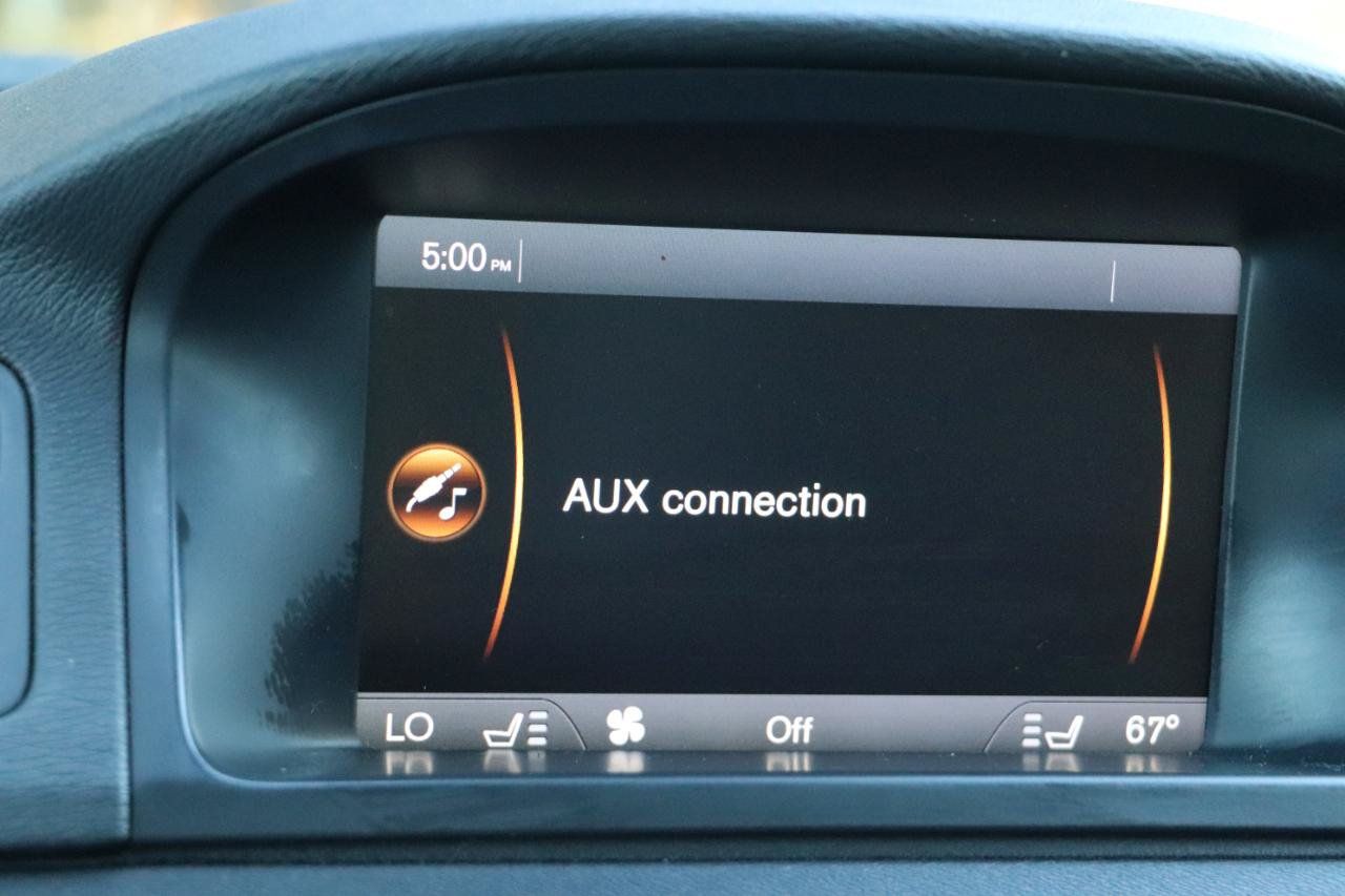 Used 2012 Volvo XC70 3.2 AWD/4WD image 21