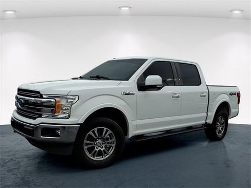 Used 2020 Ford F150 Lariat image 2