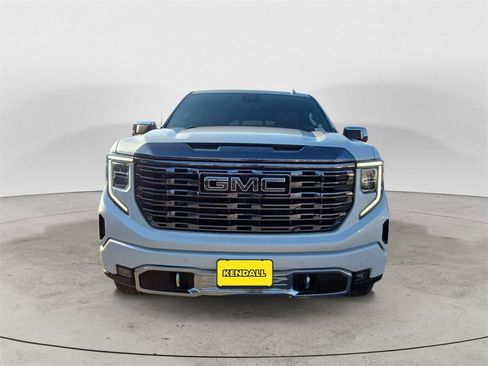 Used 2024 GMC Sierra 1500 Denali Ultimate image 8