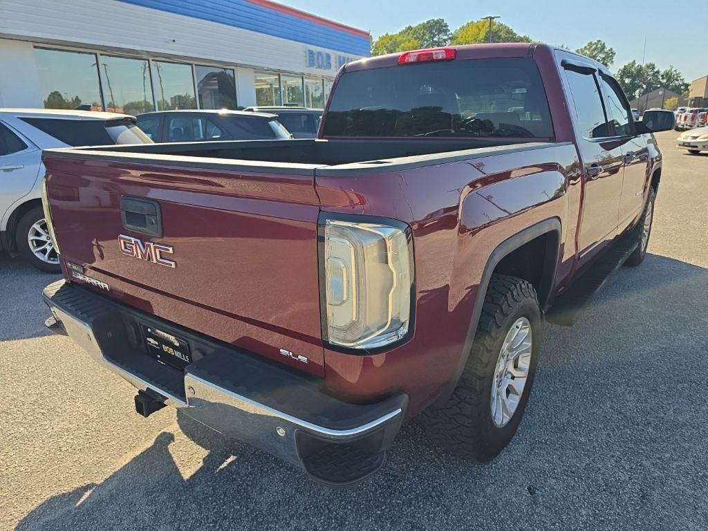 Used 2014 GMC Sierra 1500 SLE w/ SLE Value Package AWD/4WD image 4