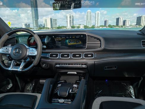 Used 2022 Mercedes-Benz GLE 63 AMG S image 11