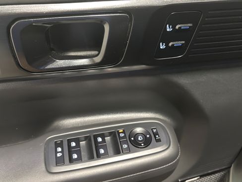 Used 2024 Hyundai Santa Fe Calligraphy AWD/4WD image 21