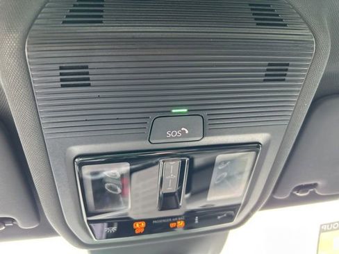 Certified 2024 Volkswagen GTI SE w/ SE Leather Seats Package image 26