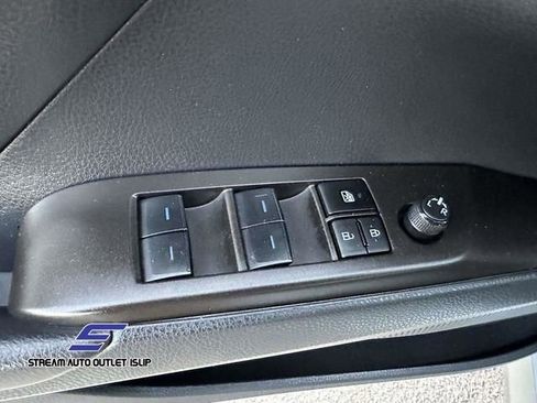 Used 2023 Toyota Camry LE image 21