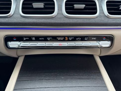 Used 2022 Mercedes-Benz GLE 350 GLE 350 image 32