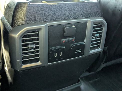 Used 2017 Ford F250 Platinum w/ Platinum Ultimate Package image 15